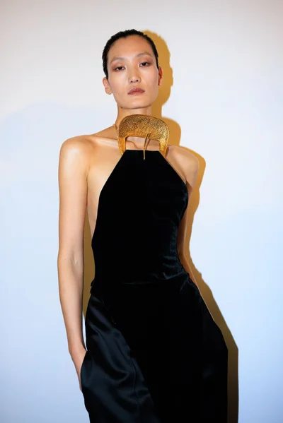 Look 25